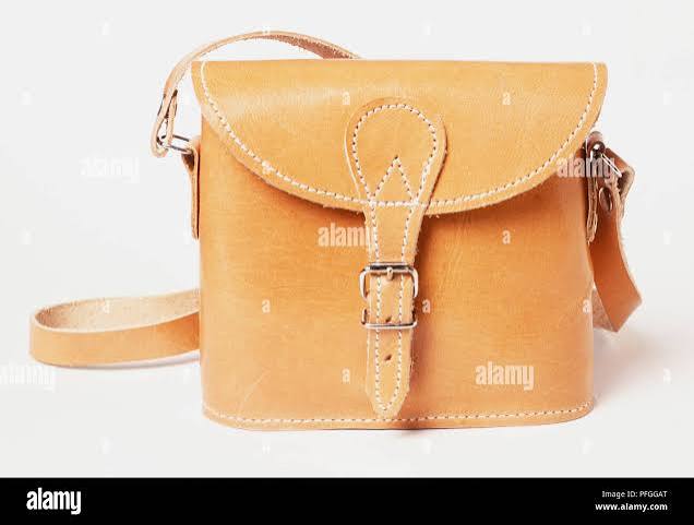 WhatsApp Image 2026-07-14 at 1.10.37 PM (1) Vintage Tan Brown Leather Crossbody & Sling Bag for Women/Men - Image 1