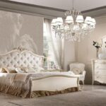 Royal Tufted Carved Bedroom Set