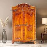 Vintage Style Solid Wood Double-Door Wardrobe / Heritage Armoire